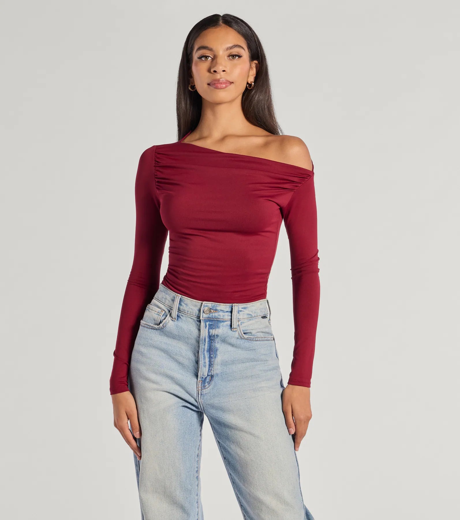 women's tops for those who want to create stylish and put-together outfits without spending a fortuneChic Showstopper Off-The-Shoulder Top