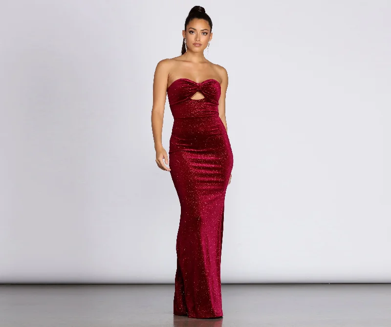 Formal Dress Shopping GuidesAnnabeth Velvet Strapless Gown