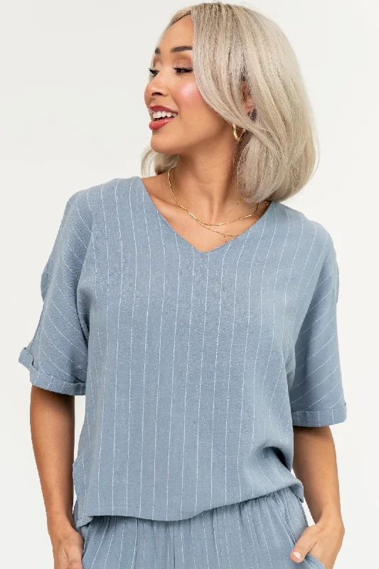 women's tops for those who want to show off their figure in a flattering waySydney Top in Blue