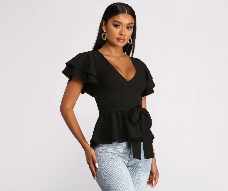 women's tops for those who want to elevate their everyday wear with chic and elegant piecesGet That Classic Vibe Peplum Top